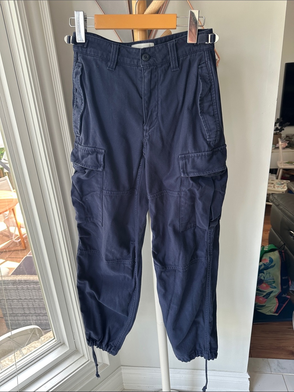 TNA ARITZIA Navy Blue Cargo Pants Casual Utility Trousers Twill Cotton Joggers 0